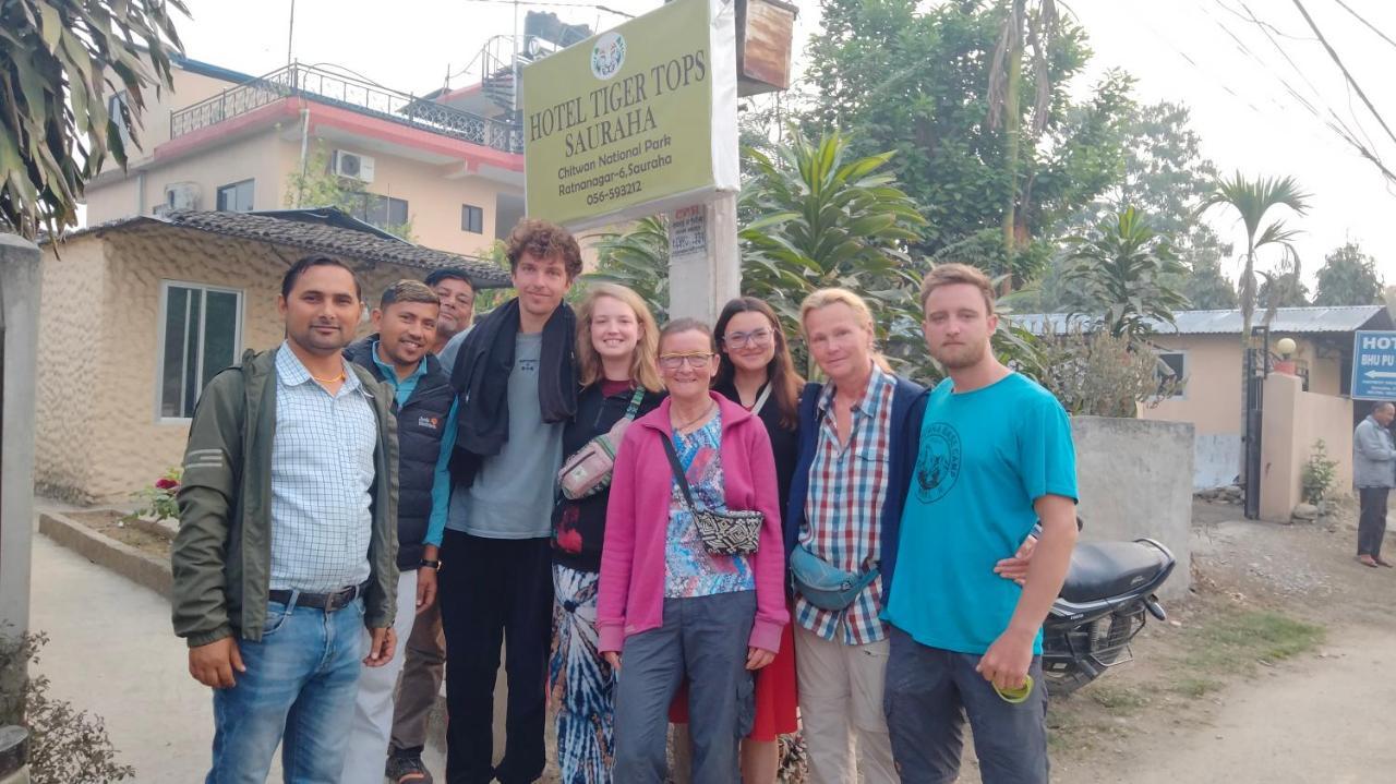 Hotel Tiger Tops Sauraha Eksteriør billede